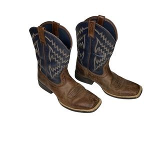 EUC ARIAT Tycoon Boys Size 5 Leather Boots Brown Square Toe Style 10021591